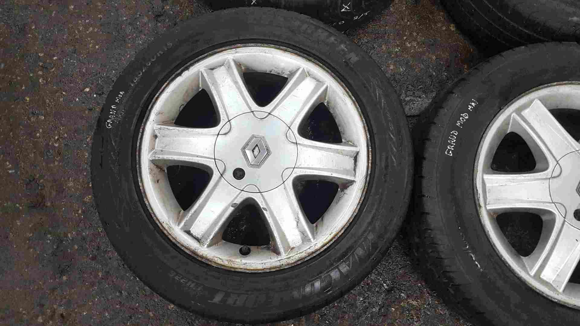 Thumb 3 Renault Grand Modus 2004-2012 Bariocco Alloy Wheels Set X4 15inch