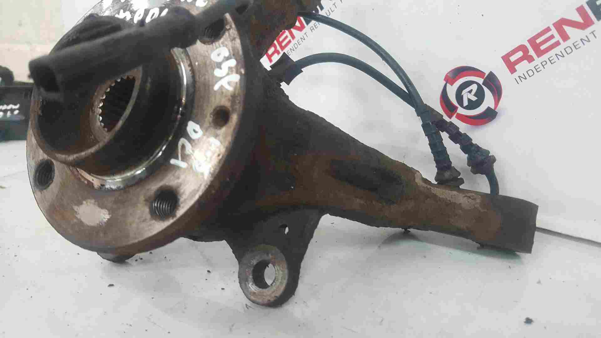 Thumb 4 Renault Grand Modus 2008-2012 1.5 DCI Drivers OSF Front Wheel HUB + ABS Sensor