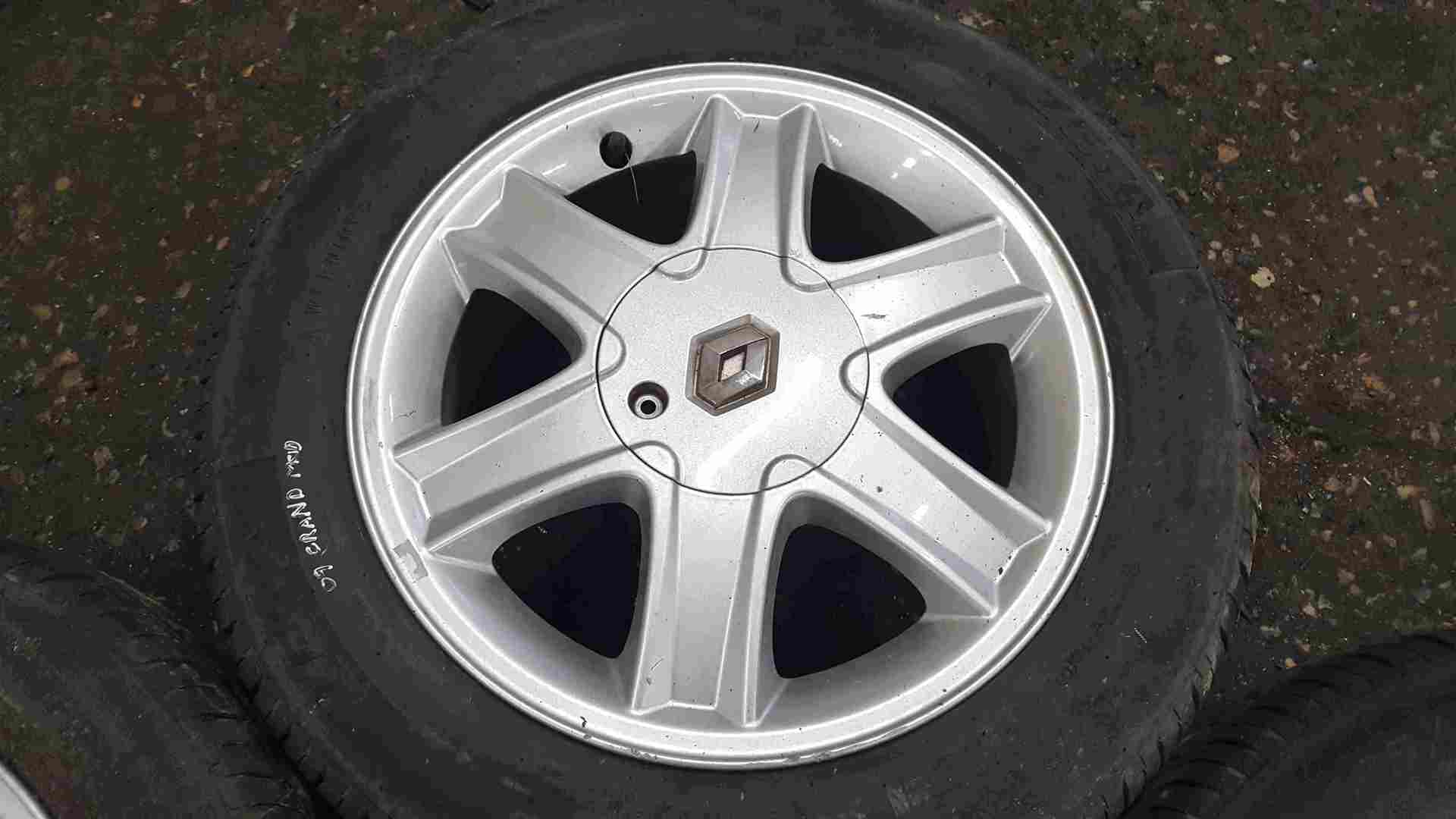 Thumb 4 Renault Grand Modus 2008-2012 Bariocco Alloy Wheels Set X4 15in
