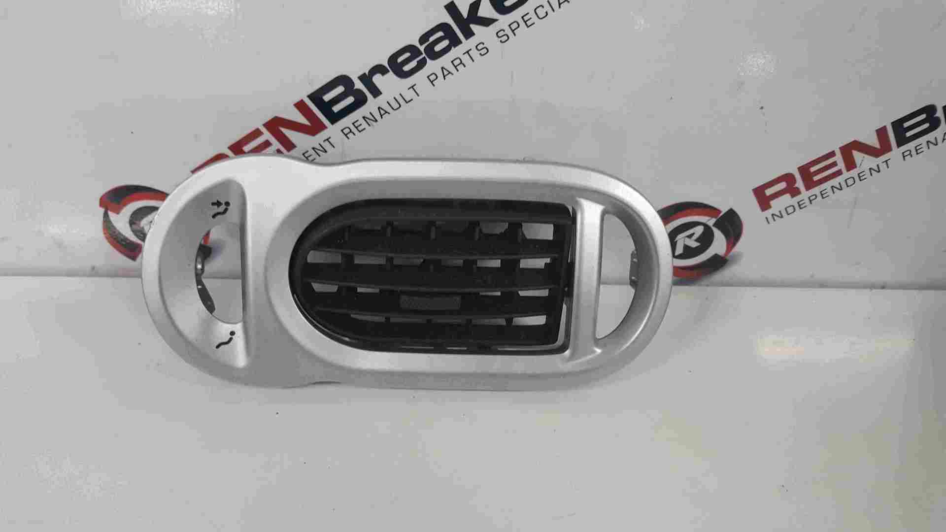 Thumb 4 Renault Grand Modus 2008-2012 Drivers OSF Front Heater Vent