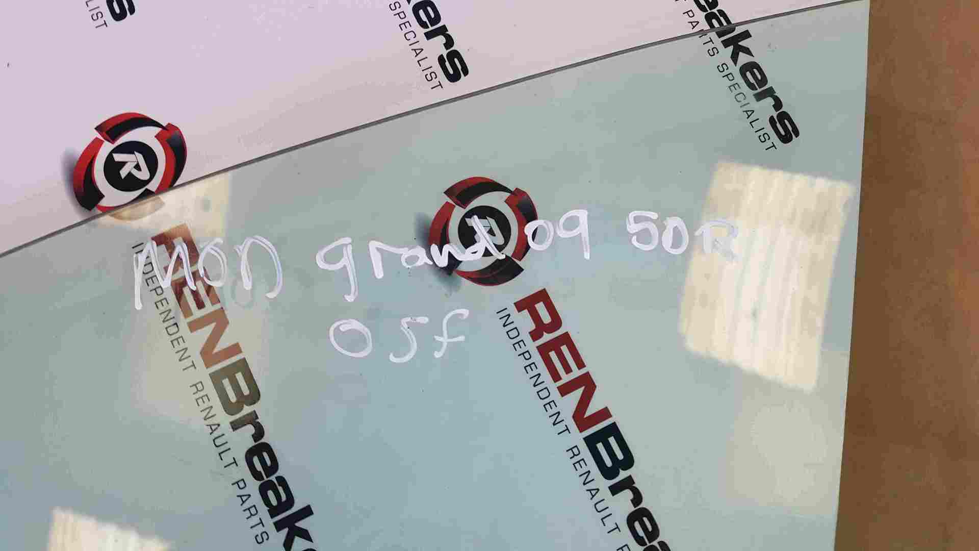 Thumb 2 Renault Grand Modus 2008-2012 Drivers OSF Front Window Glass 5dr