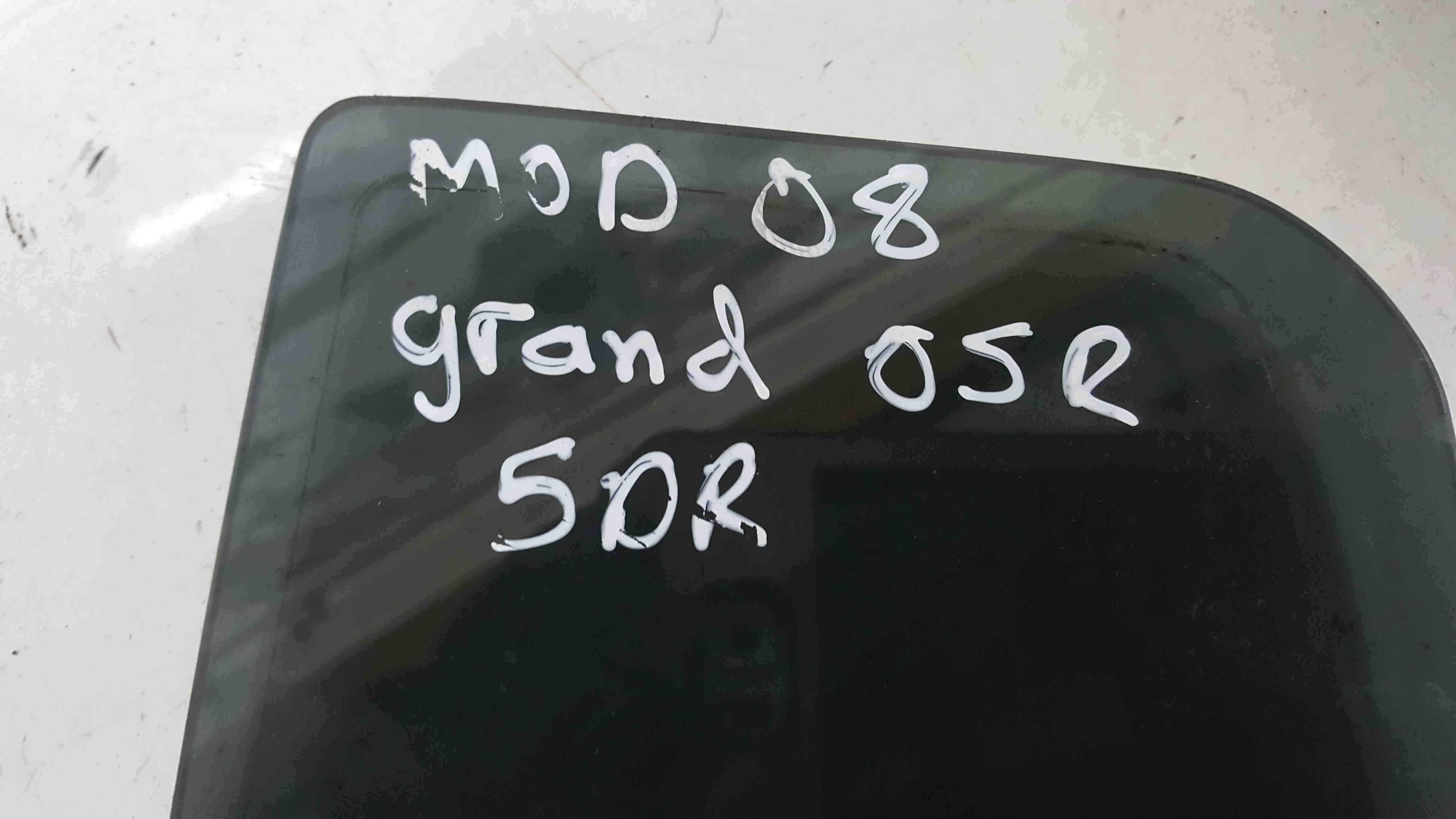 Renault Grand Modus 2008-2012 Drivers OSR Rear Door Little Glass