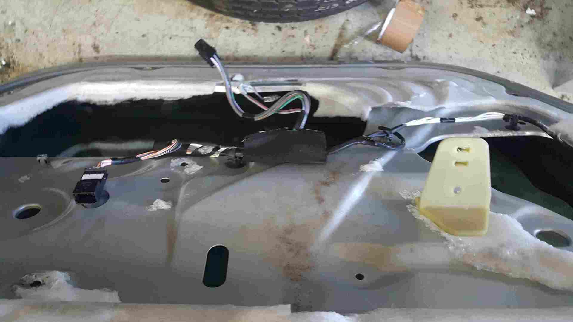 Thumb 2 Renault Grand Modus 2008-2012 Passenger NSF Front Door Silver TED69