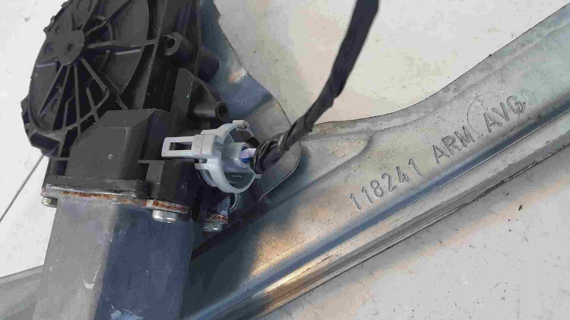 Thumb 2 Renault Grand Modus 2008-2012 Passenger NSF Front Window Motor + Regulator 2pin