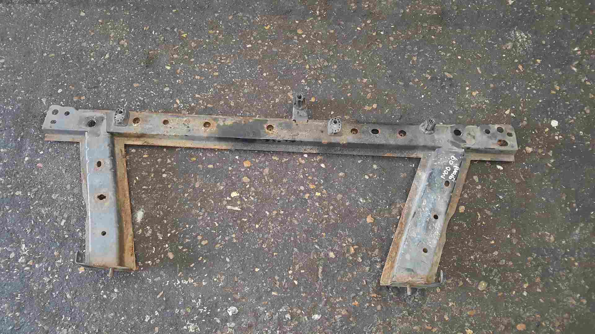 Renault Grand Modus 2008-2012 Radiator Support Bracket