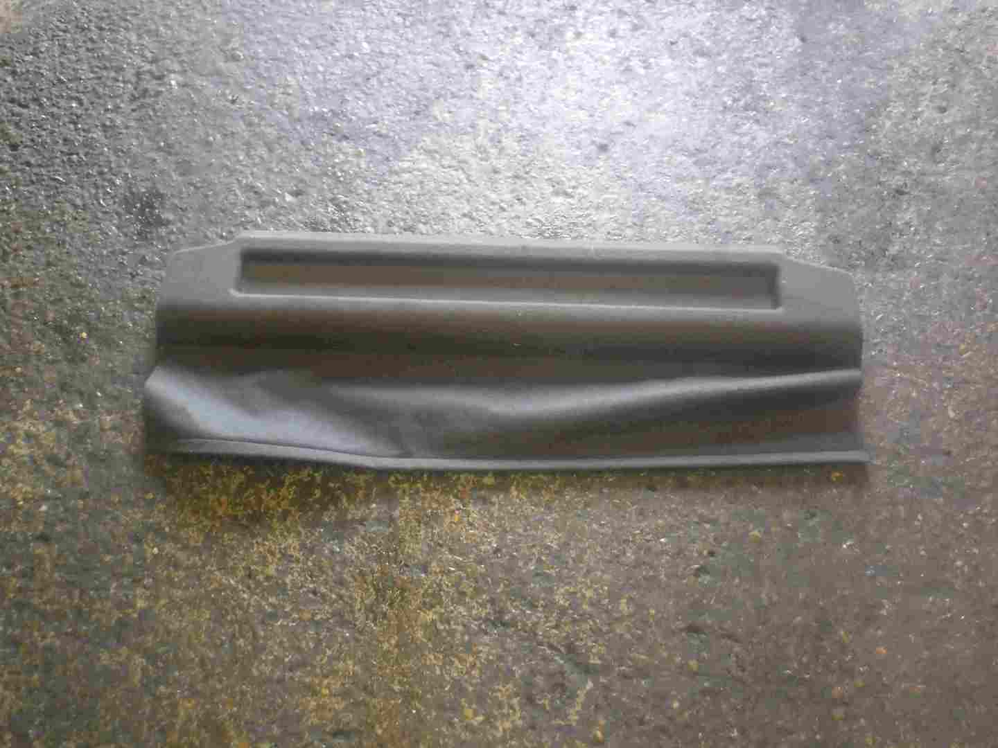 Renault Grand Modus 2008-2012 Rear Parcel Shelf Load Cover Damaged 