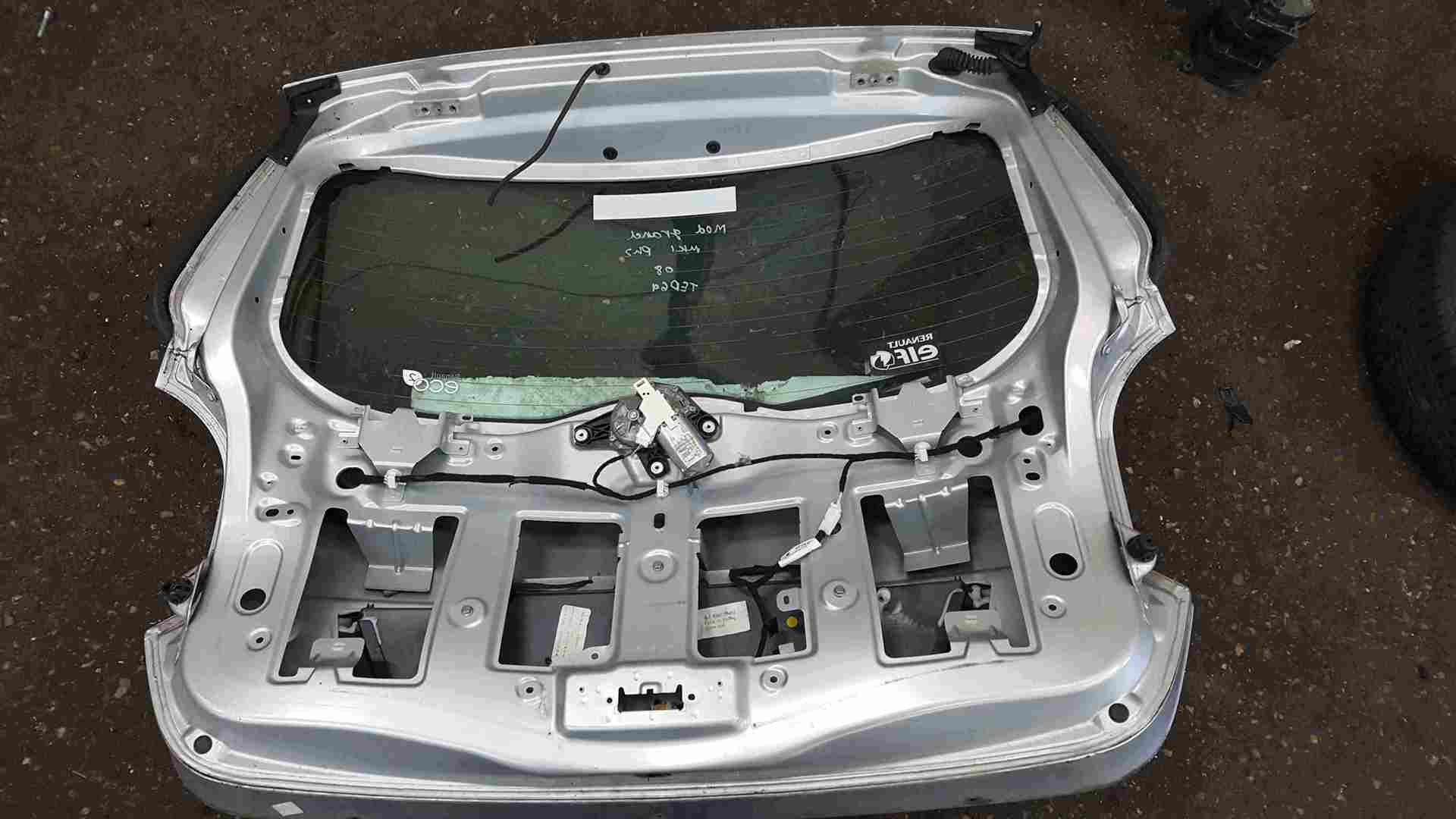 Thumb 2 Renault Grand Modus 2008-2012 Rear Tailgate Boot Silver TED69