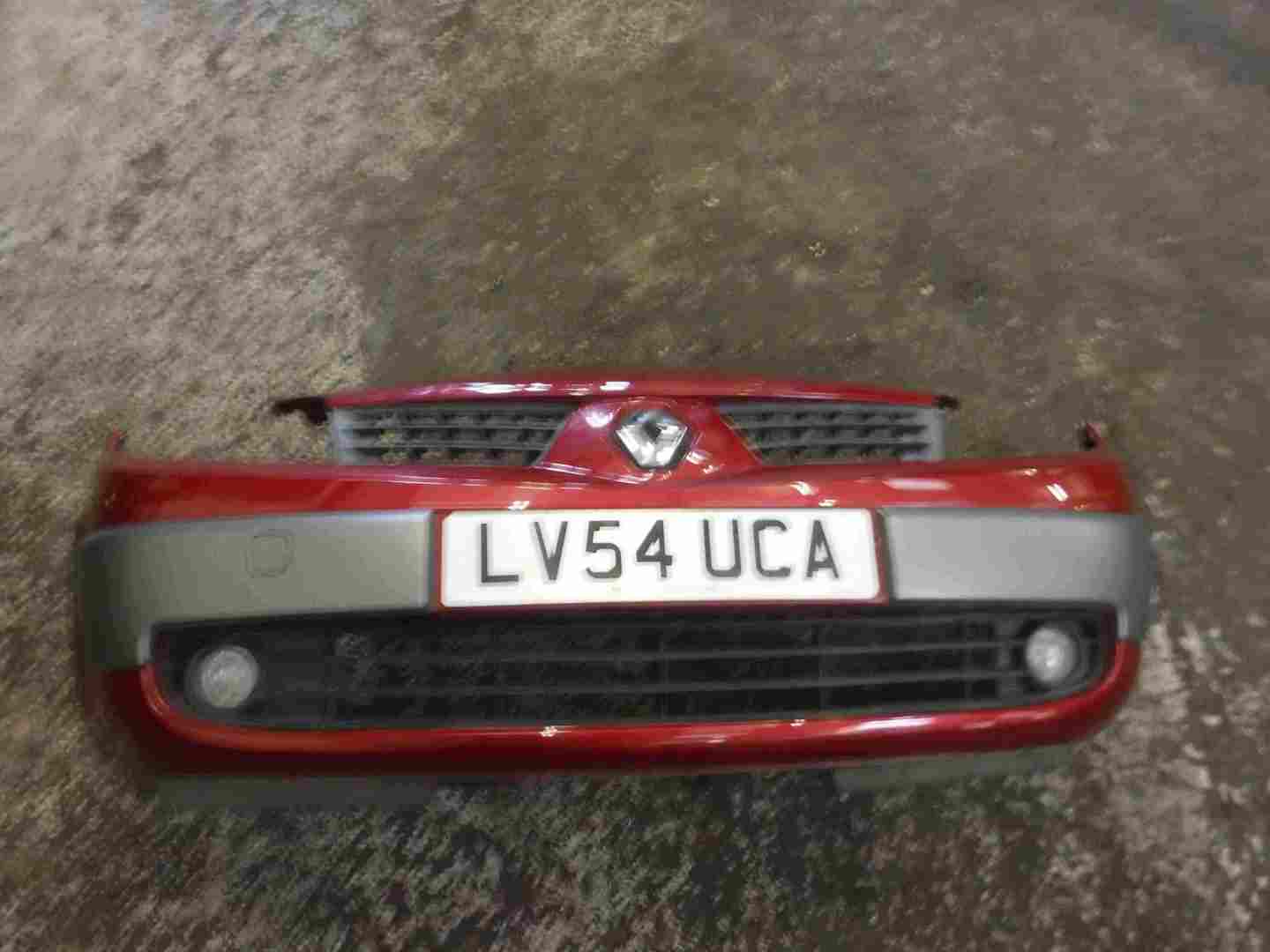 Renault Grand Scenic 2003-2006 Front Bumper Red RESPRAYED