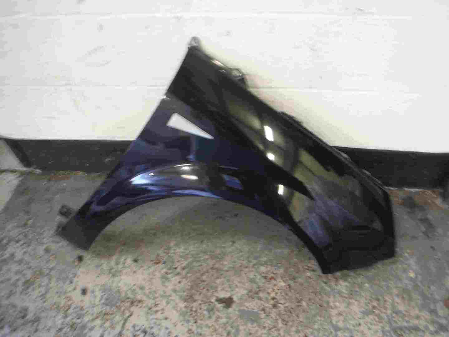 Renault Grand Scenic 2003-2009 Drivers OS Wing Black 676 8200357328