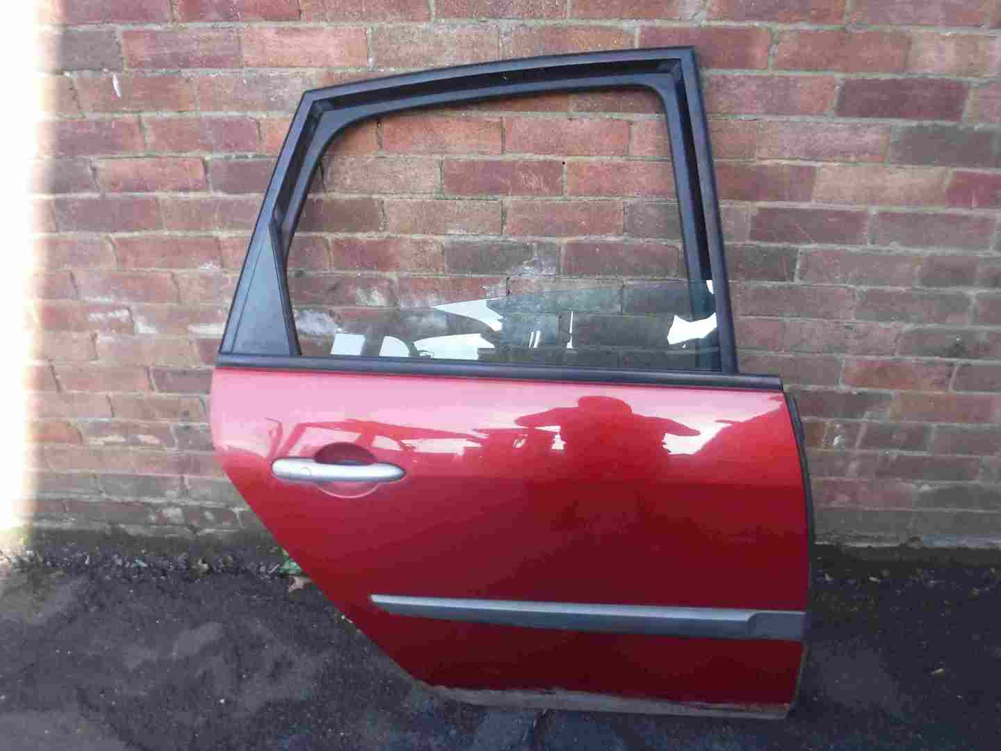 Renault Grand Scenic 2003-2009 Drivers OSR Rear Door Red TEB76