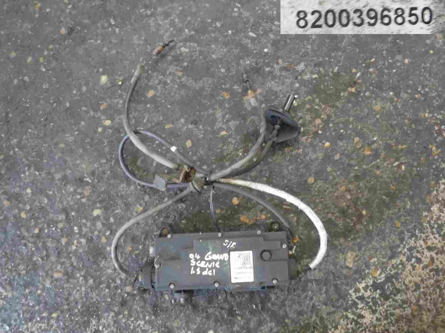 Renault Grand Scenic 2003-2009 Electronic Handbrake Motor + Cables BROKEN