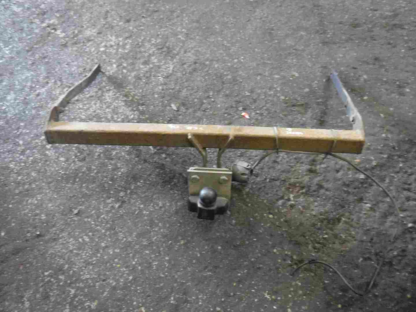 Renault Grand Scenic 2003-2009 Tow Bar + Electrics