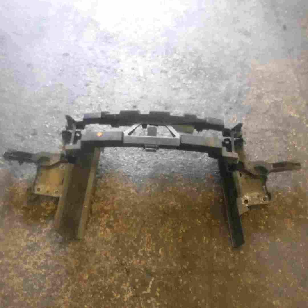 Renault Grand Scenic 2006-2009 Front Reinforcement Bar Plastic Headlight Bracket