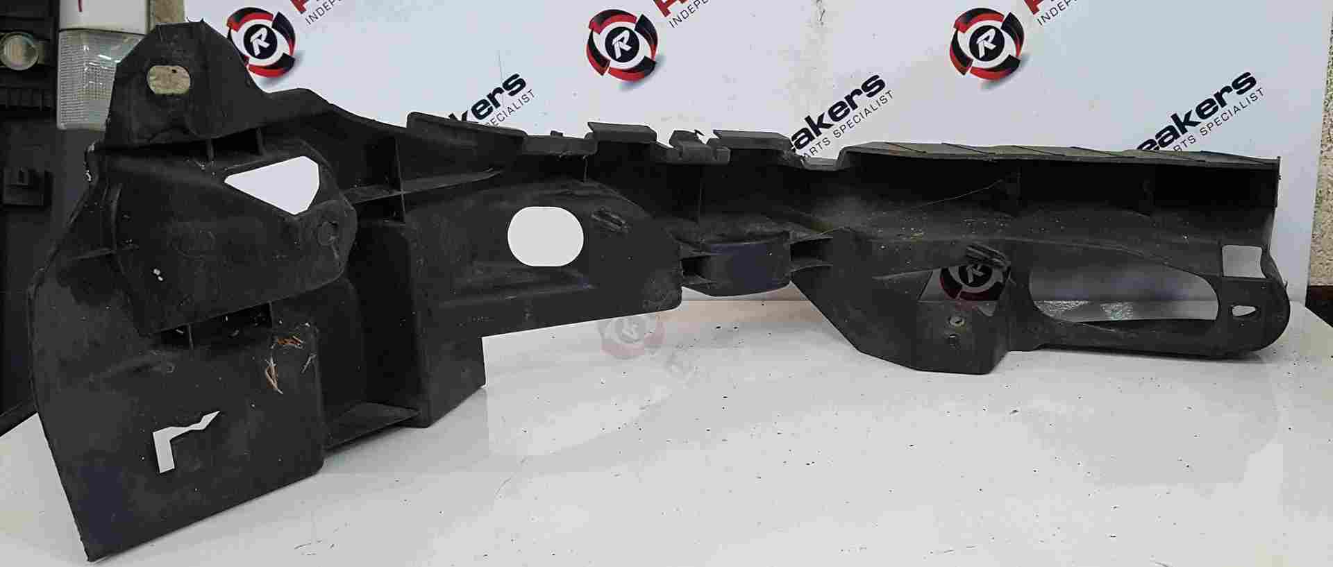 Thumb 2 Renault Grand Scenic MK2 2003-2009 Passenger NSF Front Headlight Bracket