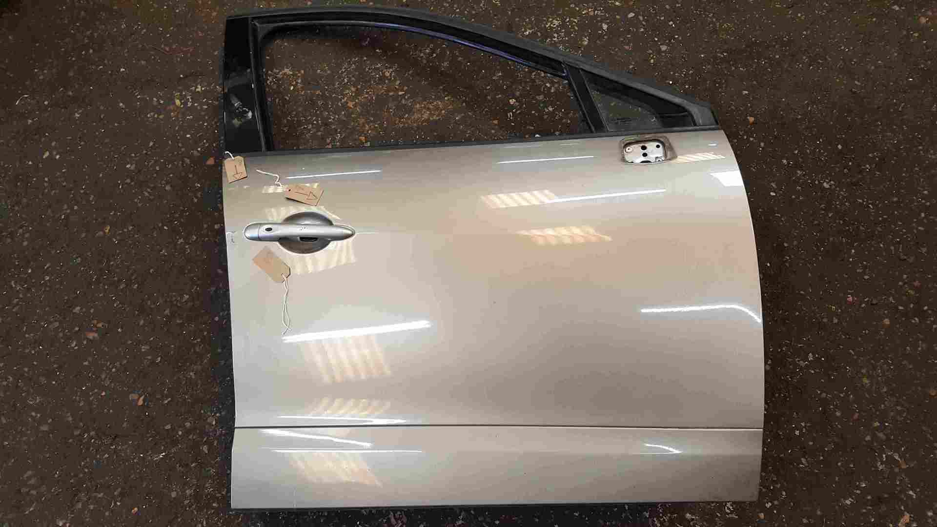 Renault Grand Scenic MK3 2009-2016 Drivers OSF Front Door Beige TEHNK
