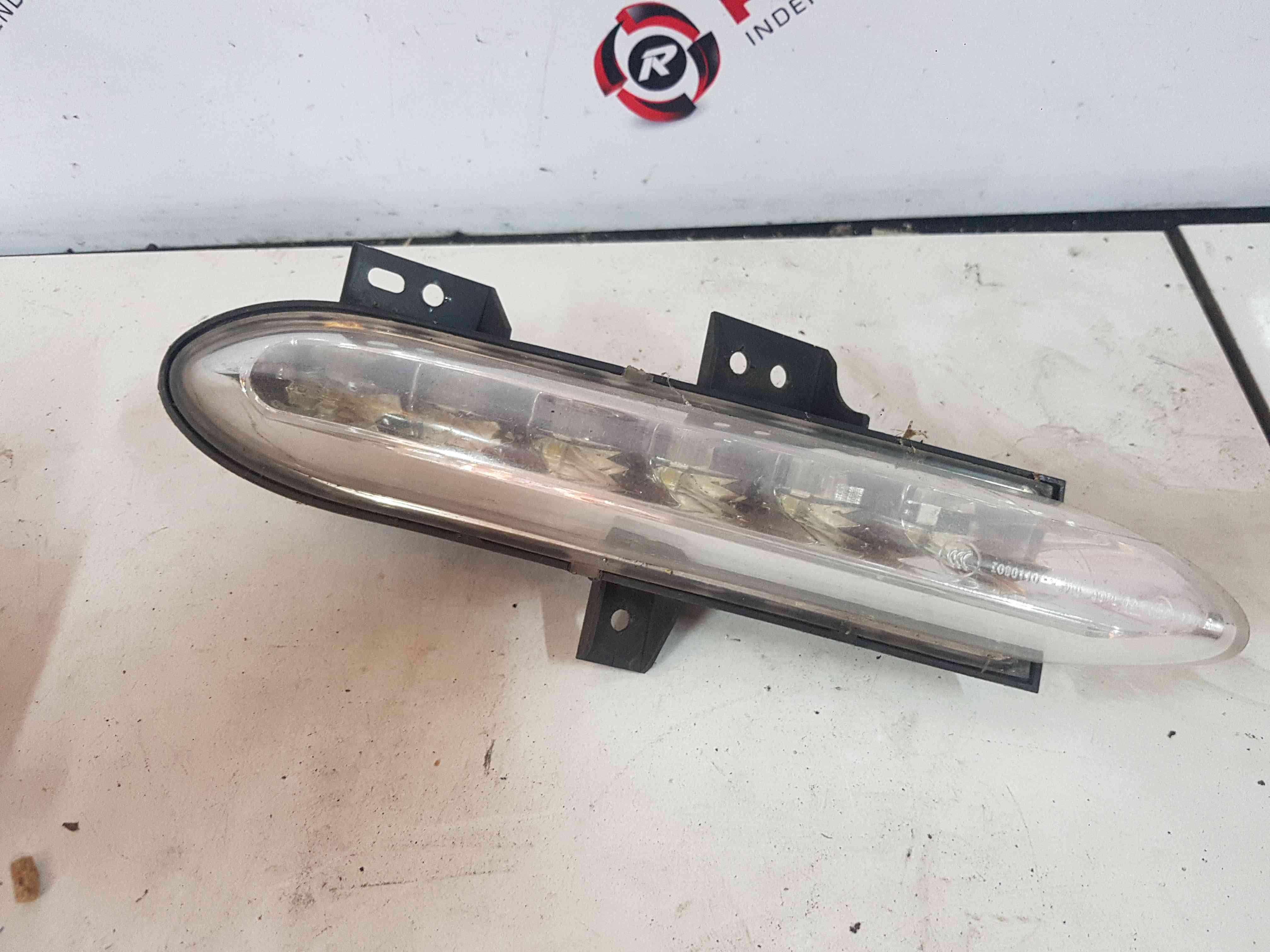 Thumb 3 Renault Grand Scenic MK3 2013-2016 Drivers OSF Front Daytime Running Light