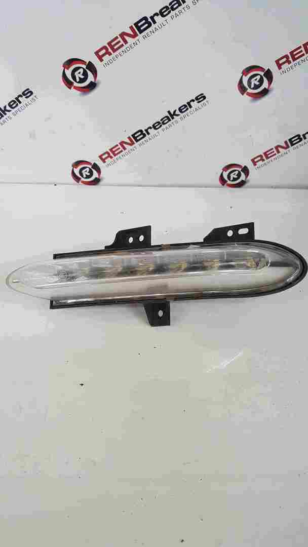 Thumb 3 Renault Grand Scenic MK3 2013-2016 Passenger NSF Front Daytime Running Light