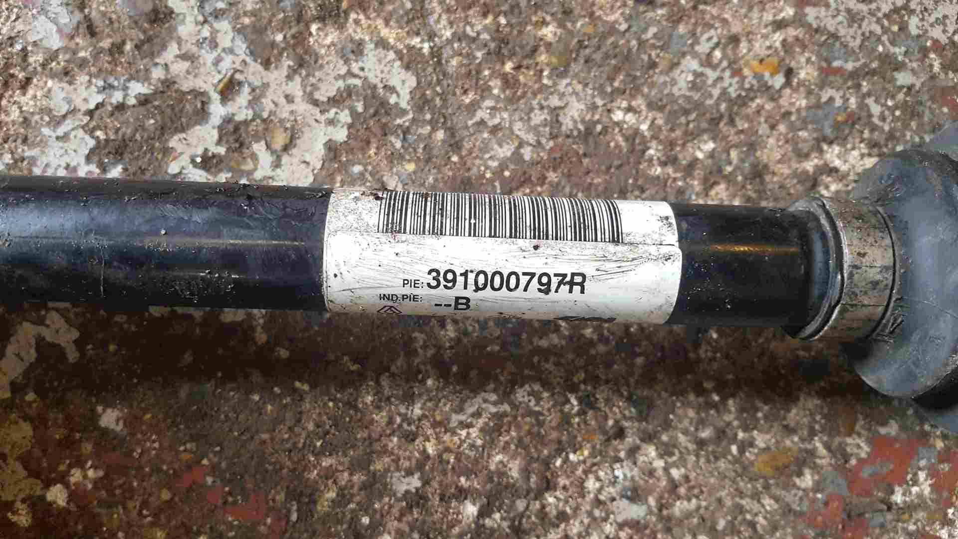 Thumb 3 Renault Kadjar 2015-2018 1.5 DCi Drivers OSF Front Driveshaft 391000797R