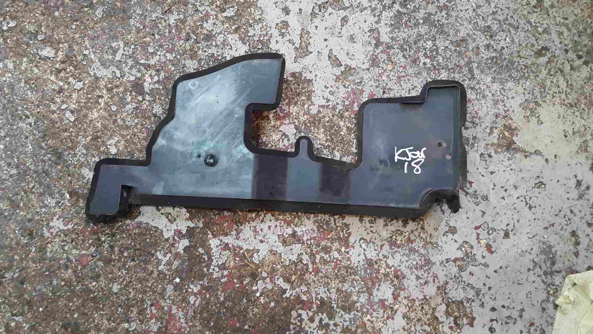 Thumb 2 Renault Kadjar 2015-2018 1.5 Radiator Panel Support Air Baffle 214995857R