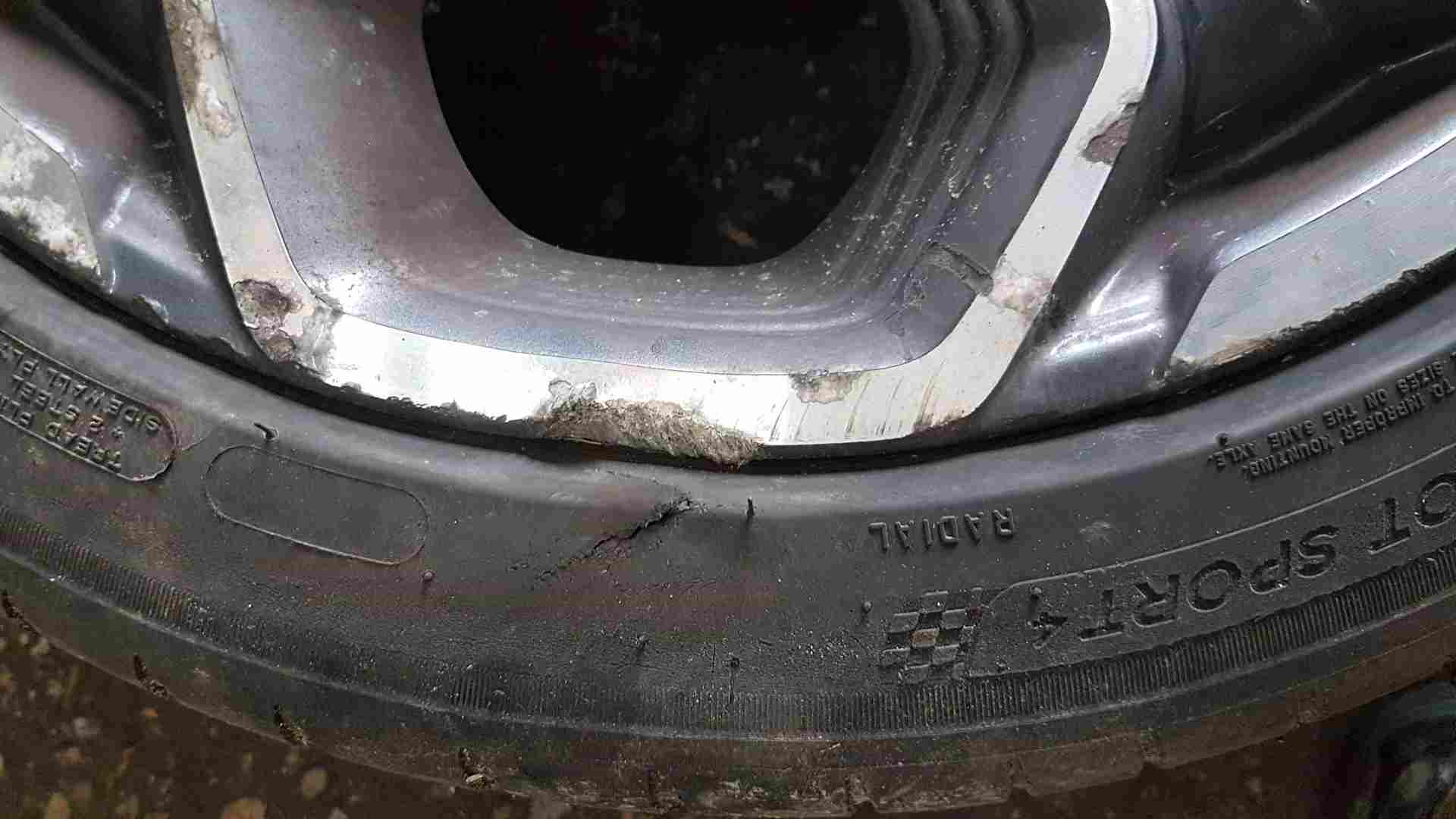 Thumb 2 Renault Kadjar 2015-2018 APPOLLO Alloy Wheel 403007598r 2/5