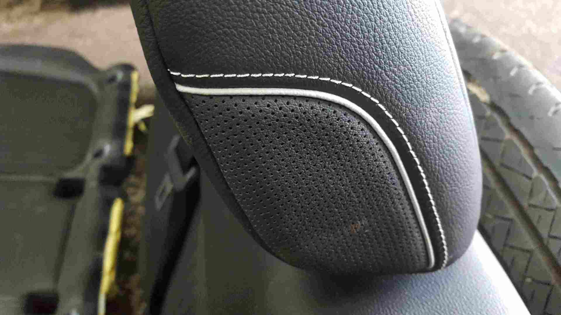Thumb 3 Renault Kadjar 2015-2018 Black Leather Rear Seat Bench Chair