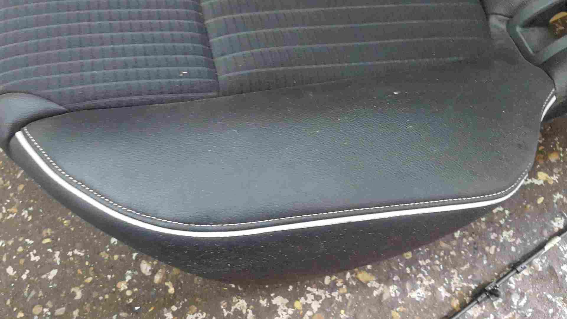Thumb 2 Renault Kadjar 2015-2018 Black Leather Rear Seat Bench Chair