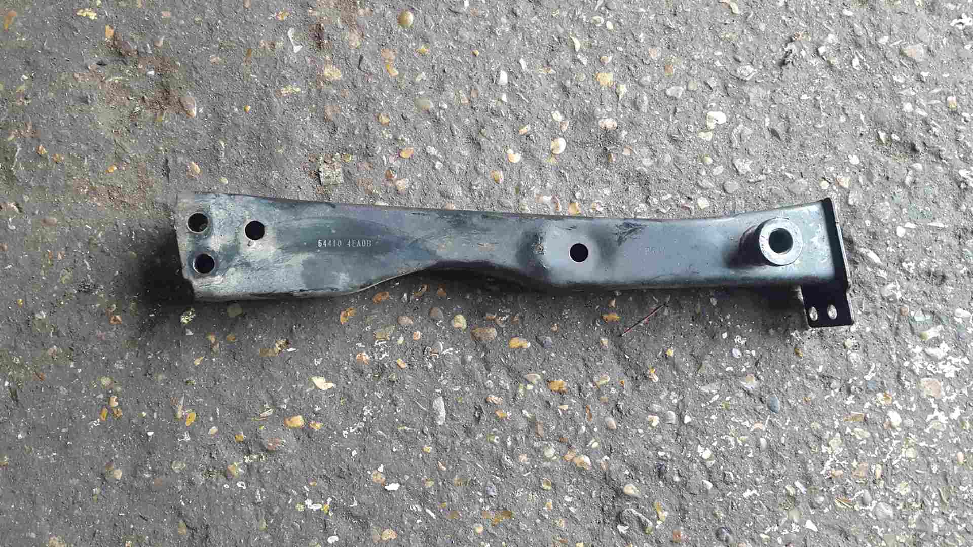 Renault Kadjar 2015-2018 Drivers OSF Front Bumper Reinforcement Bracket