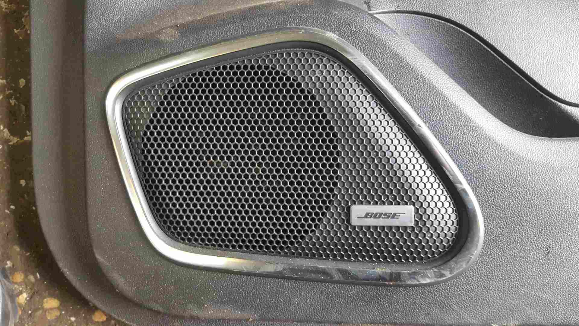 Thumb 2 Renault Kadjar 2015-2018 Drivers OSF Front Door Card