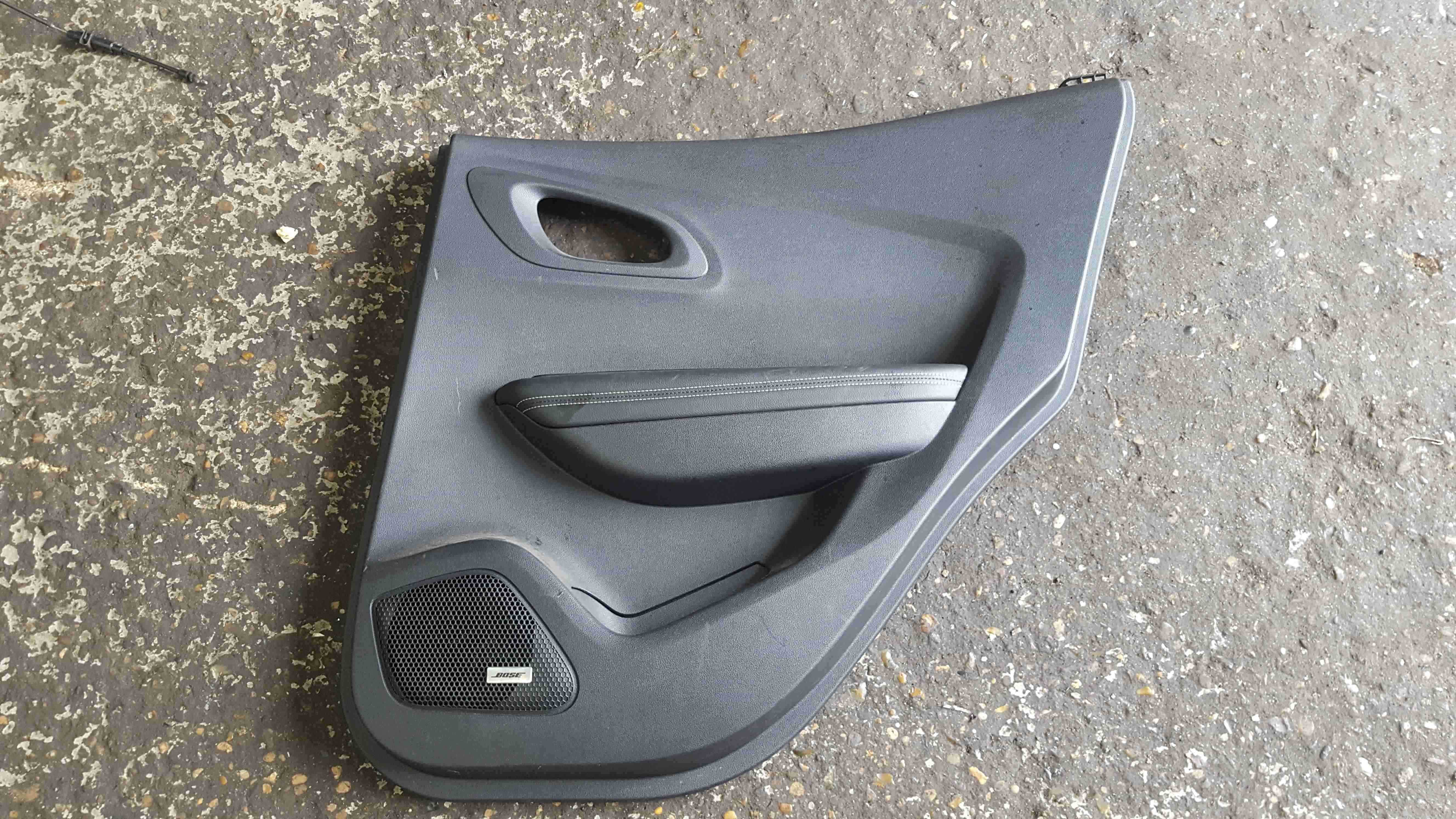 Renault Kadjar 2015-2018 Drivers OSR Rear Door Card