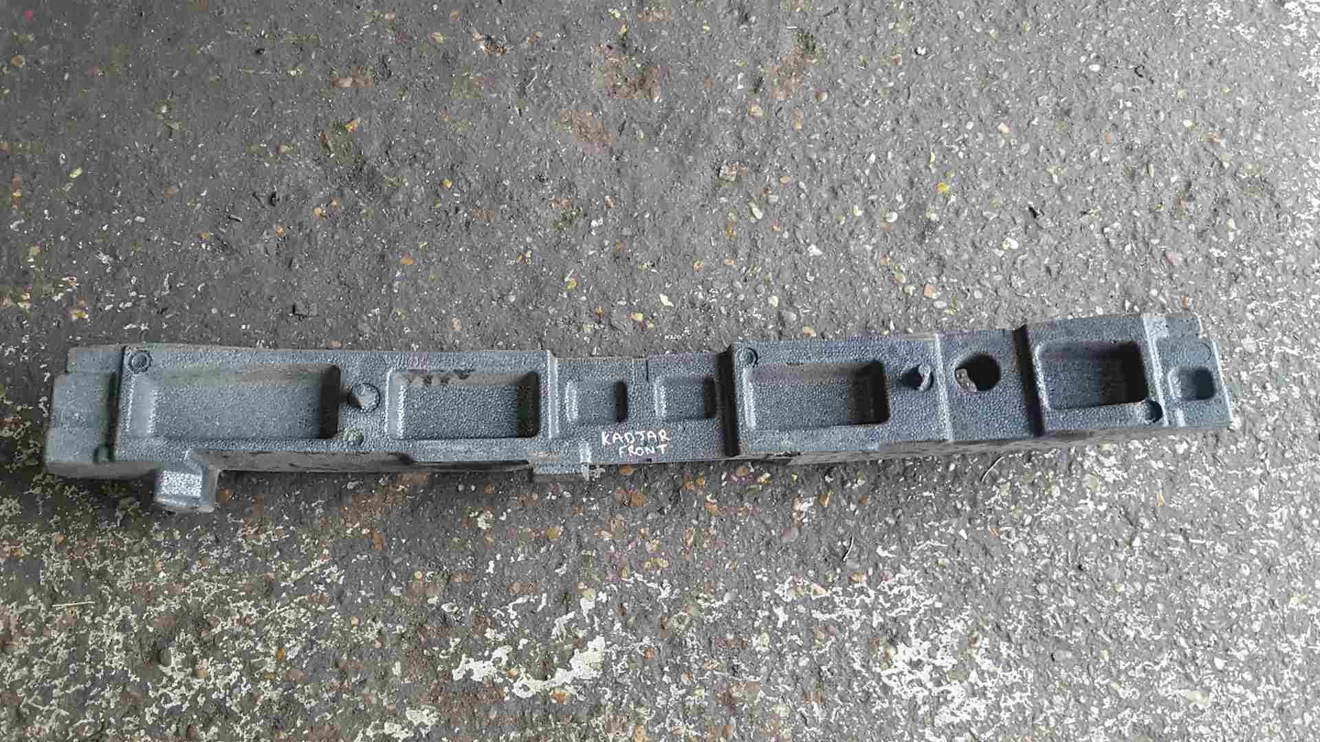 Thumb 2 Renault Kadjar 2015-2018 Front Bumper Foam Insert 620939134R