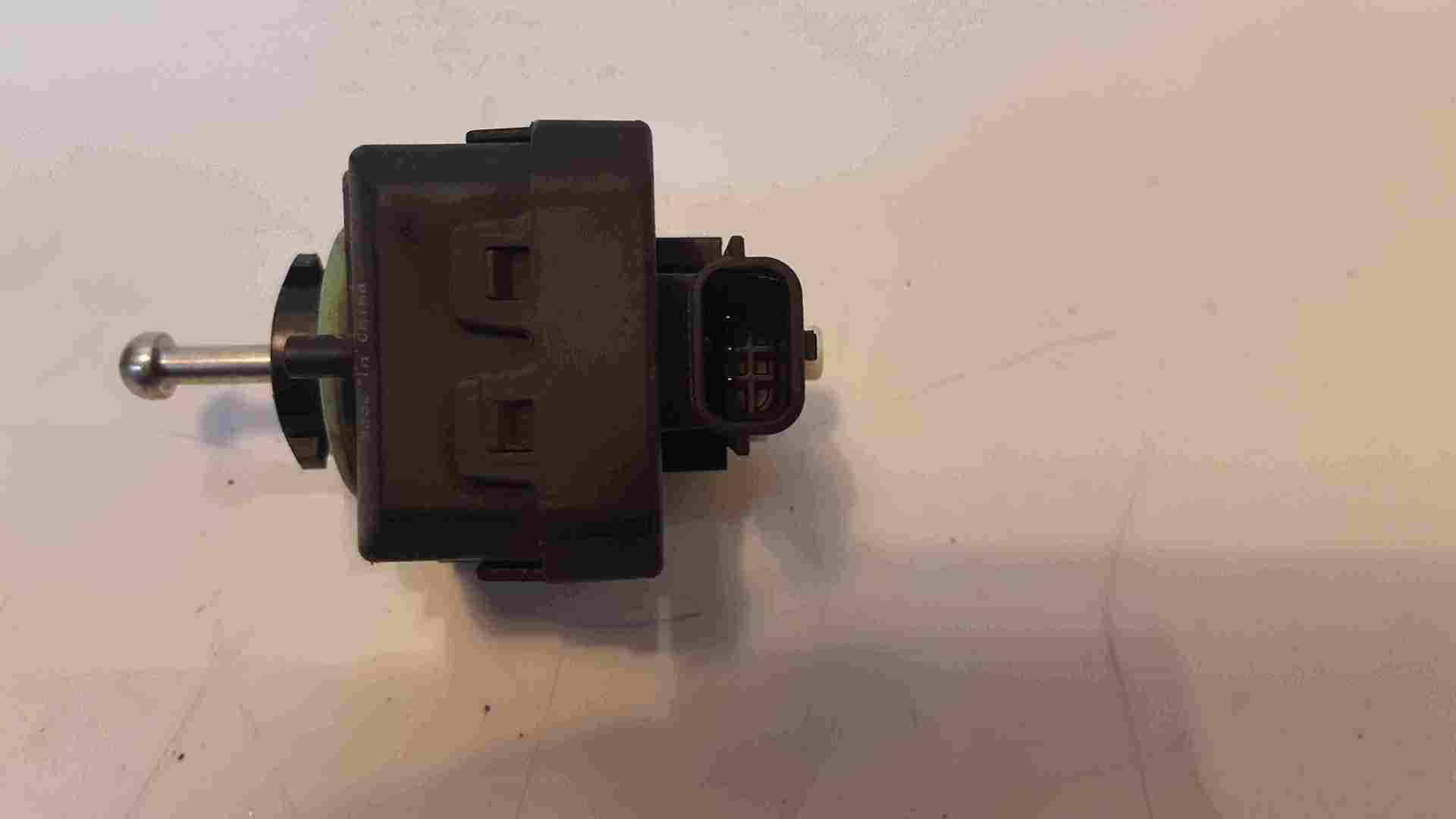 Thumb 2 Renault Kadjar 2015-2018 Headlight Adjuster