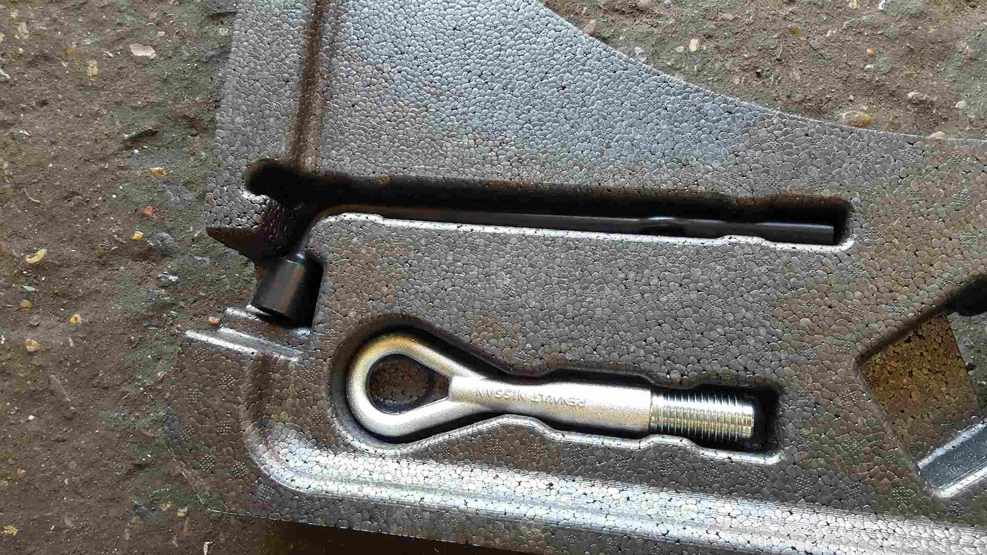 Thumb 3 Renault Kadjar 2015-2018 Jack Set Foam Kit Inserts