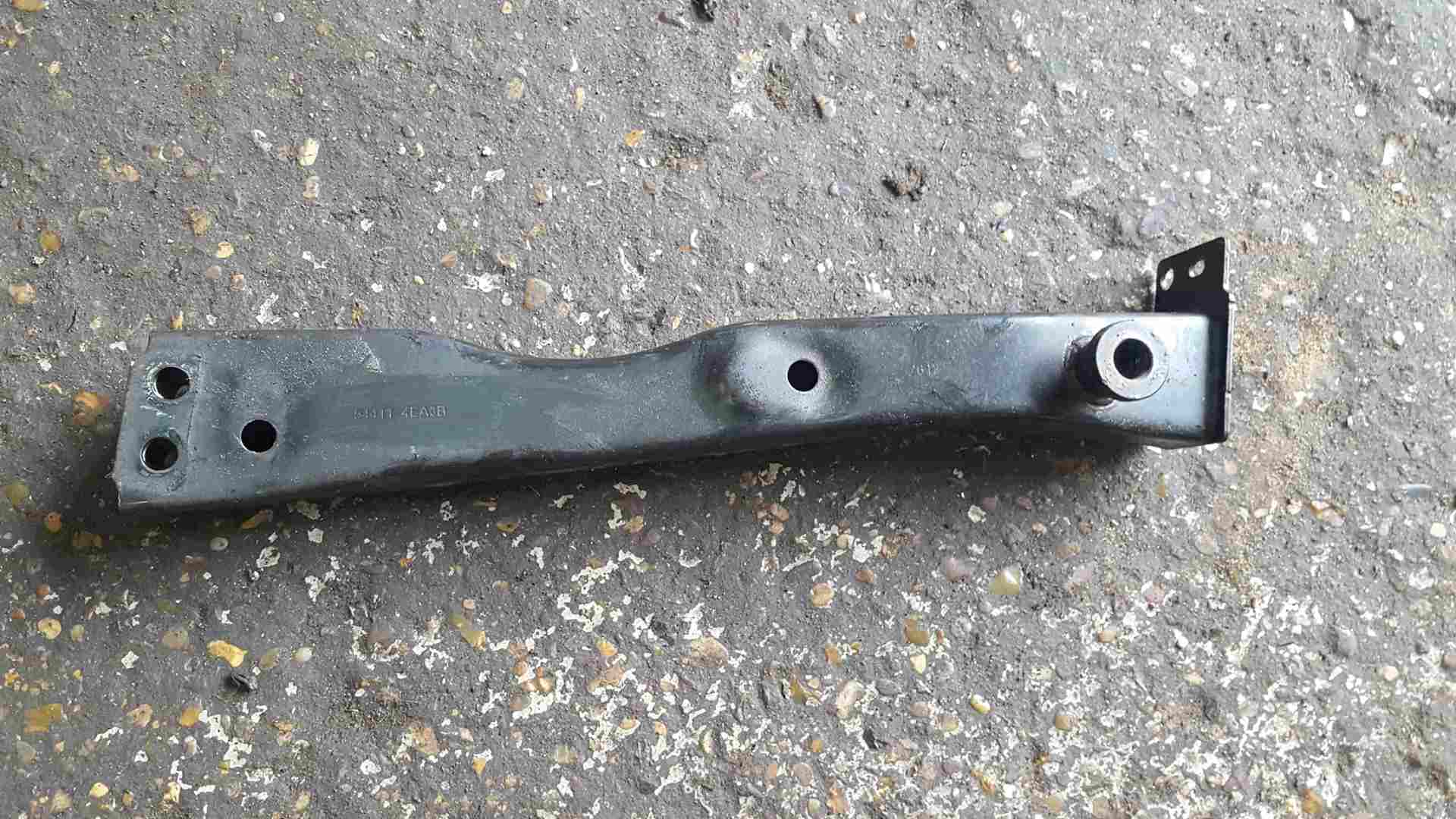 Renault Kadjar 2015-2018 Passenger NSF Front Bumper Reinforcement Bracket