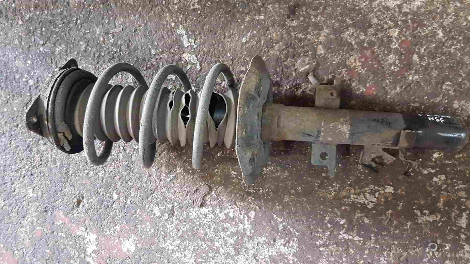Thumb 5 Renault Kadjar 2015-2018 Passenger NSF Front LEG Spring Suspension 1.2 tce
