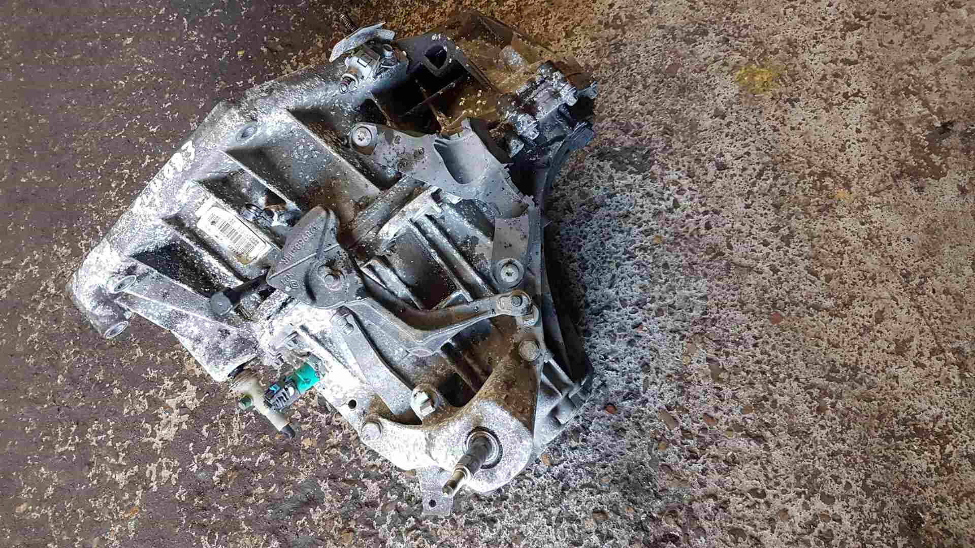 Thumb 4 Renault Kadjar 2015-2021 1.2 tce 6 speed Gearbox tl4 083