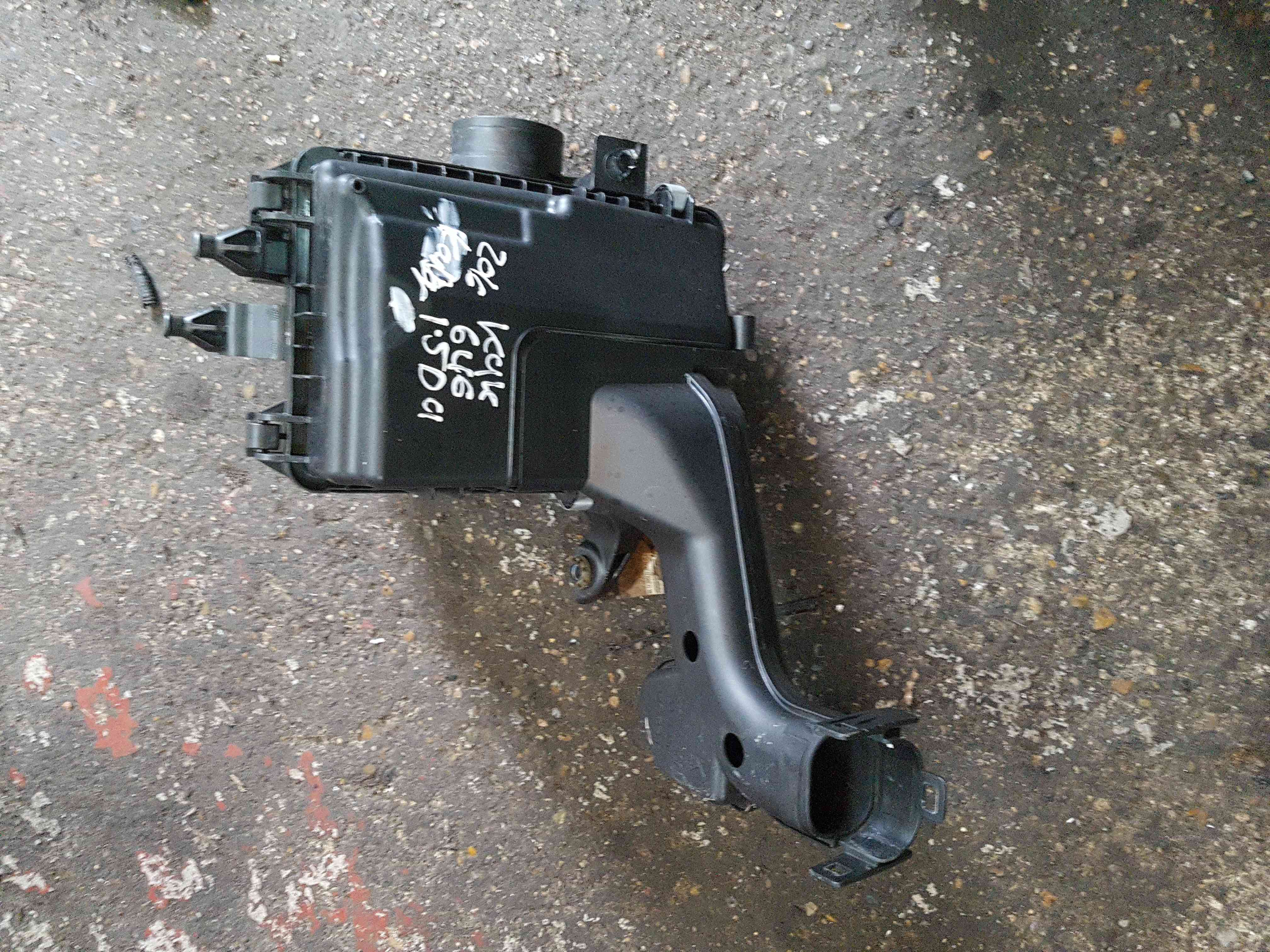 Thumb 7 Renault Kadjar 2015-2021 1.5 DCI Airbox Filter Housing K9K 646