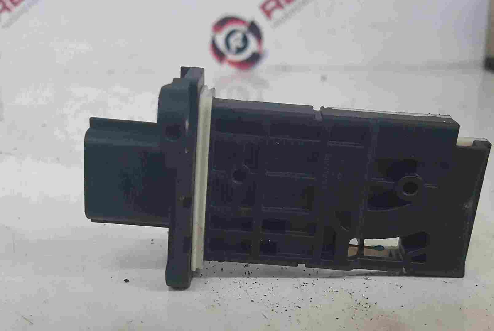 Thumb 2 Renault Kadjar 2015-2021 1.5 Dci Mass Maf Air Flow Meter Sensor 226807131R