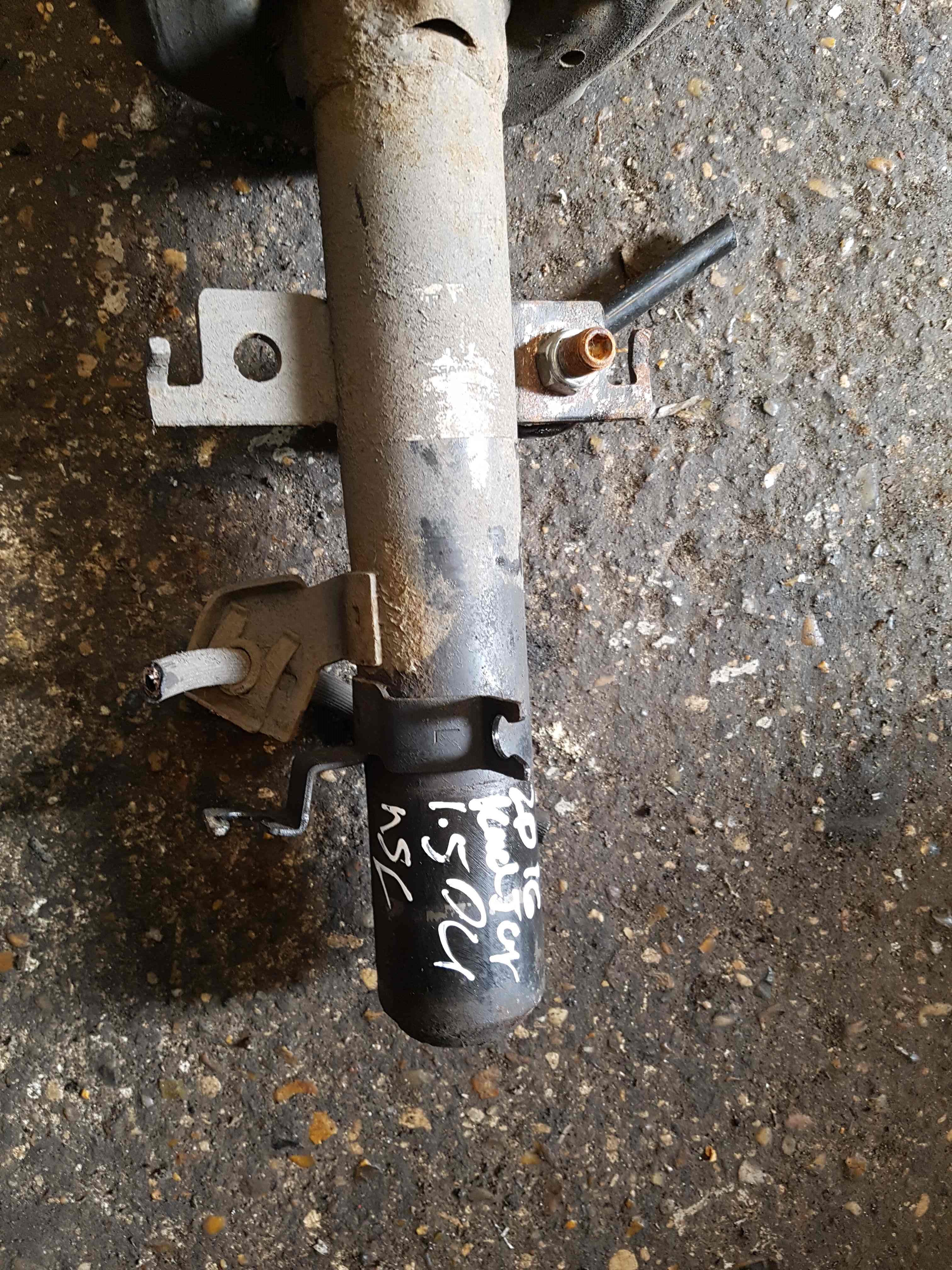 Thumb 3 Renault Kadjar 2015-2021 1.5 Passenger NSF Front Spring Strut LEG