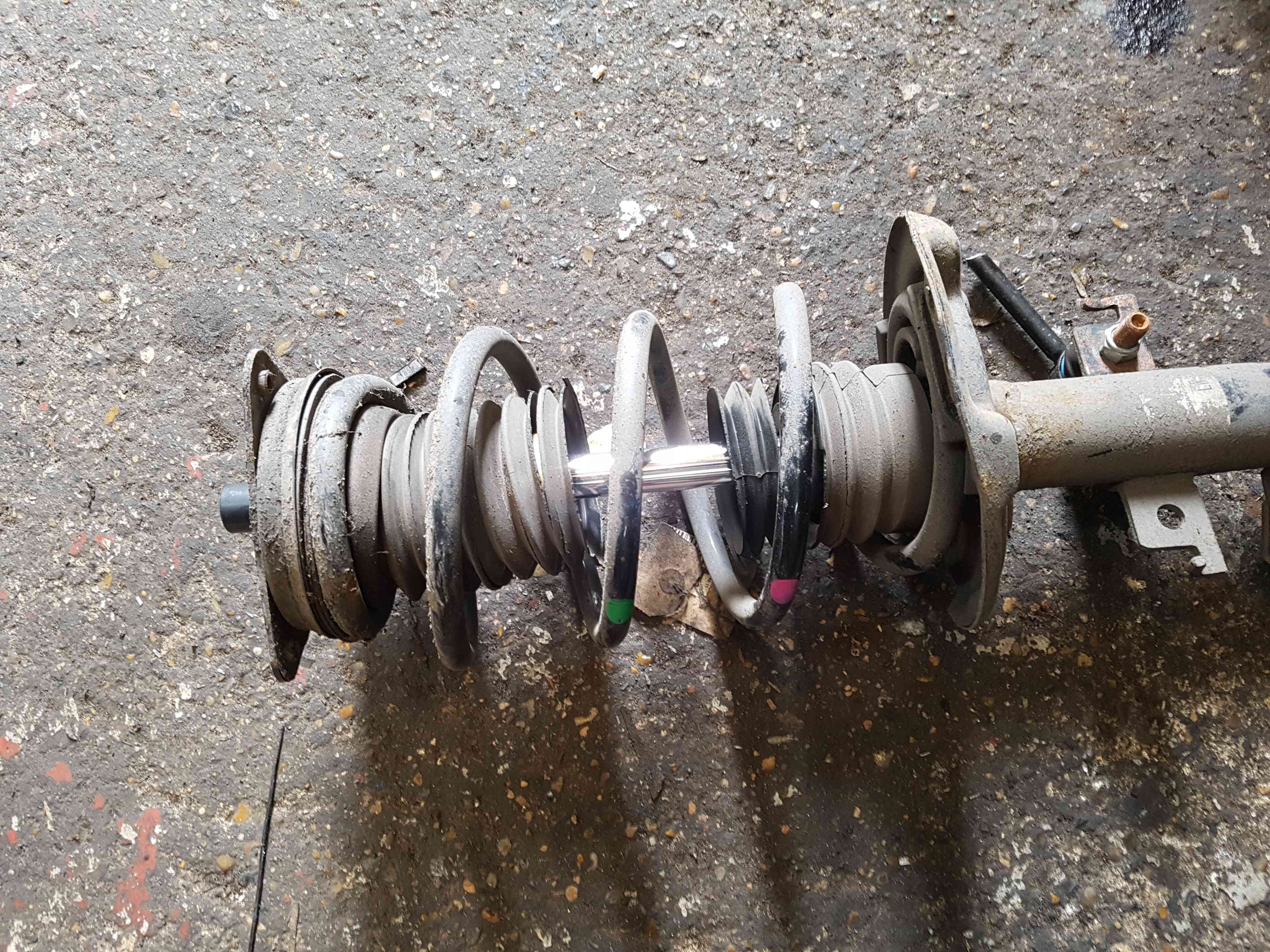 Thumb 6 Renault Kadjar 2015-2021 1.5 Passenger NSF Front Spring Strut LEG