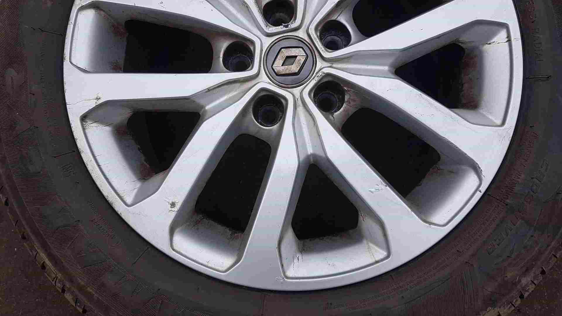 Thumb 2 Renault Kadjar 2015-2021 Aquila Alloy Wheel 17Inch 403004770R 4/5