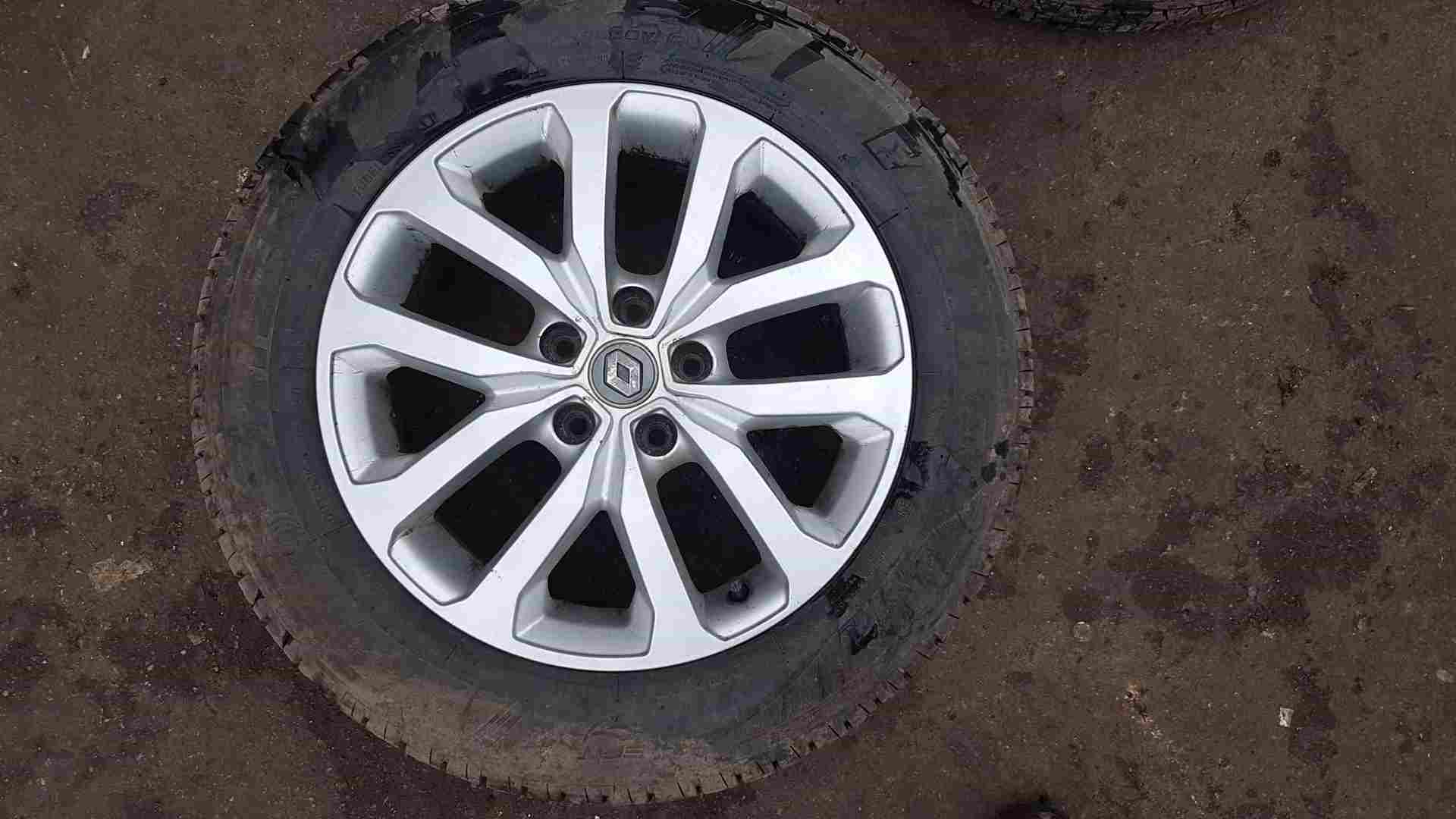 Thumb 8 Renault Kadjar 2015-2021 Aquila Alloy Wheel 17Inch 403004770R 4/5