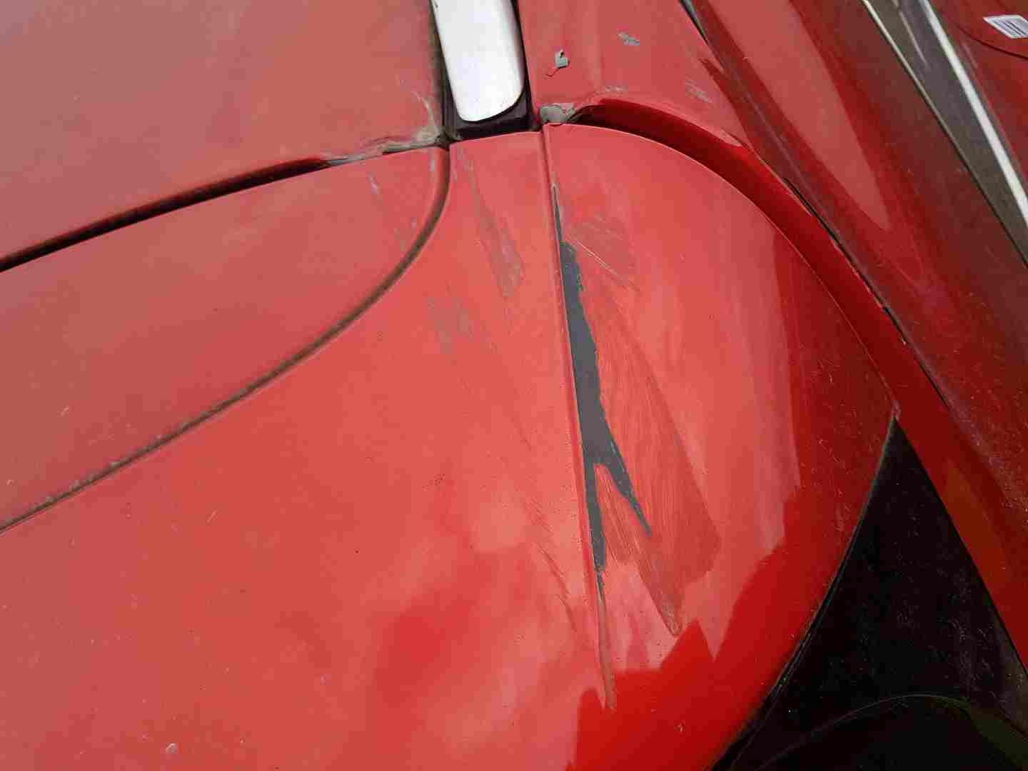 Thumb 3 Renault Kadjar 2015-2021 Boot Lid Tail Gate Tennp Red some damage on spoiler