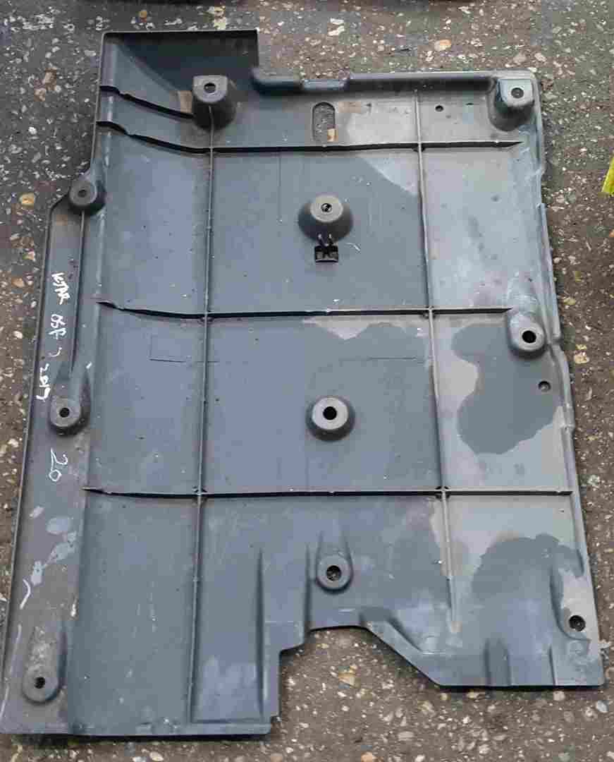Renault Kadjar 2015-2021 Drivers OSR Rear Under Tray Plastic 748144EA0B