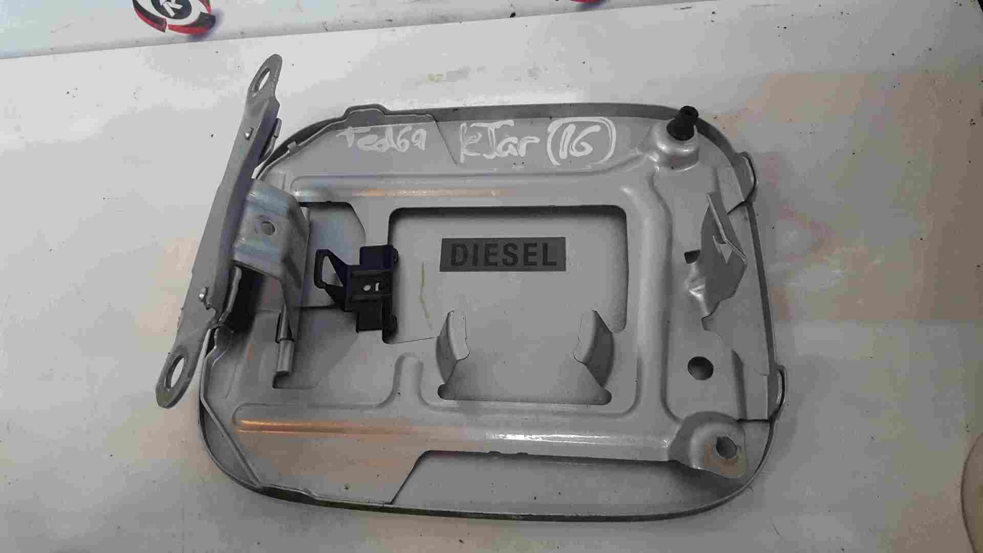 Thumb 3 Renault Kadjar 2015-2021 Fuel Flap Cover Silver TED69 788308330R