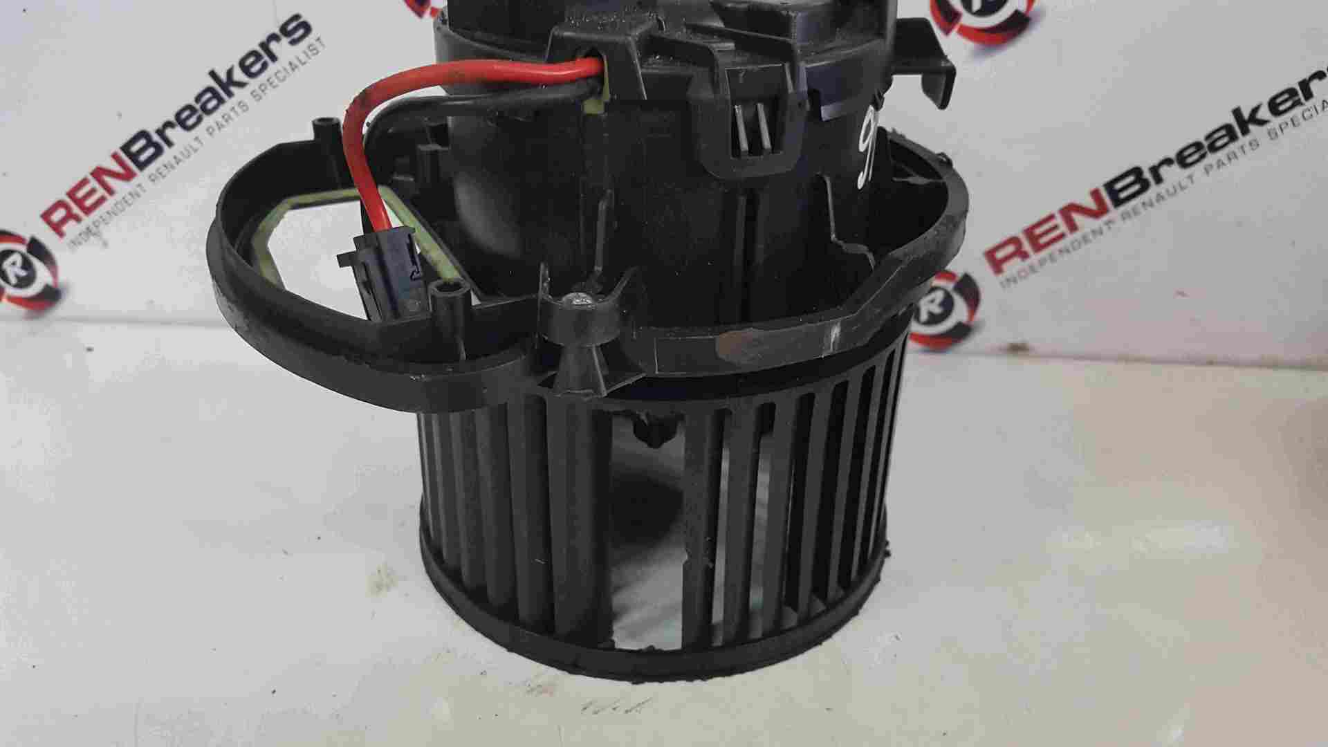 Thumb 3 Renault Kadjar 2015-2021 Heater Blower Motor Fan Broken Side