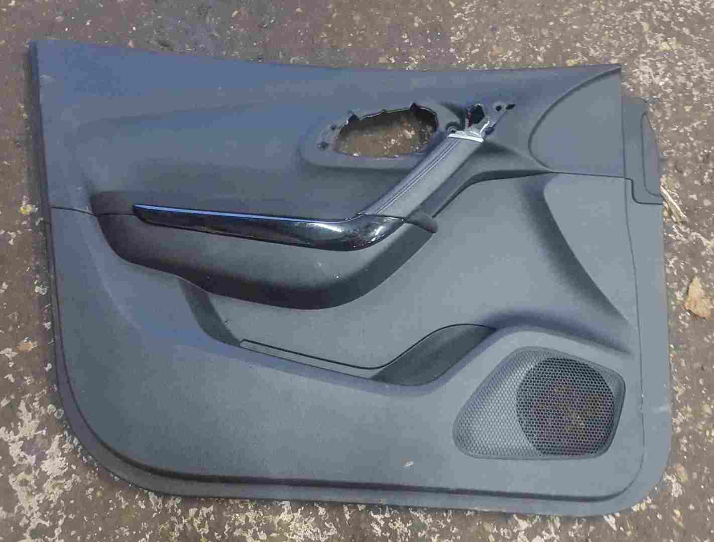 Thumb 2 Renault Kadjar 2015-2021 Passenger NSF Front Door Card