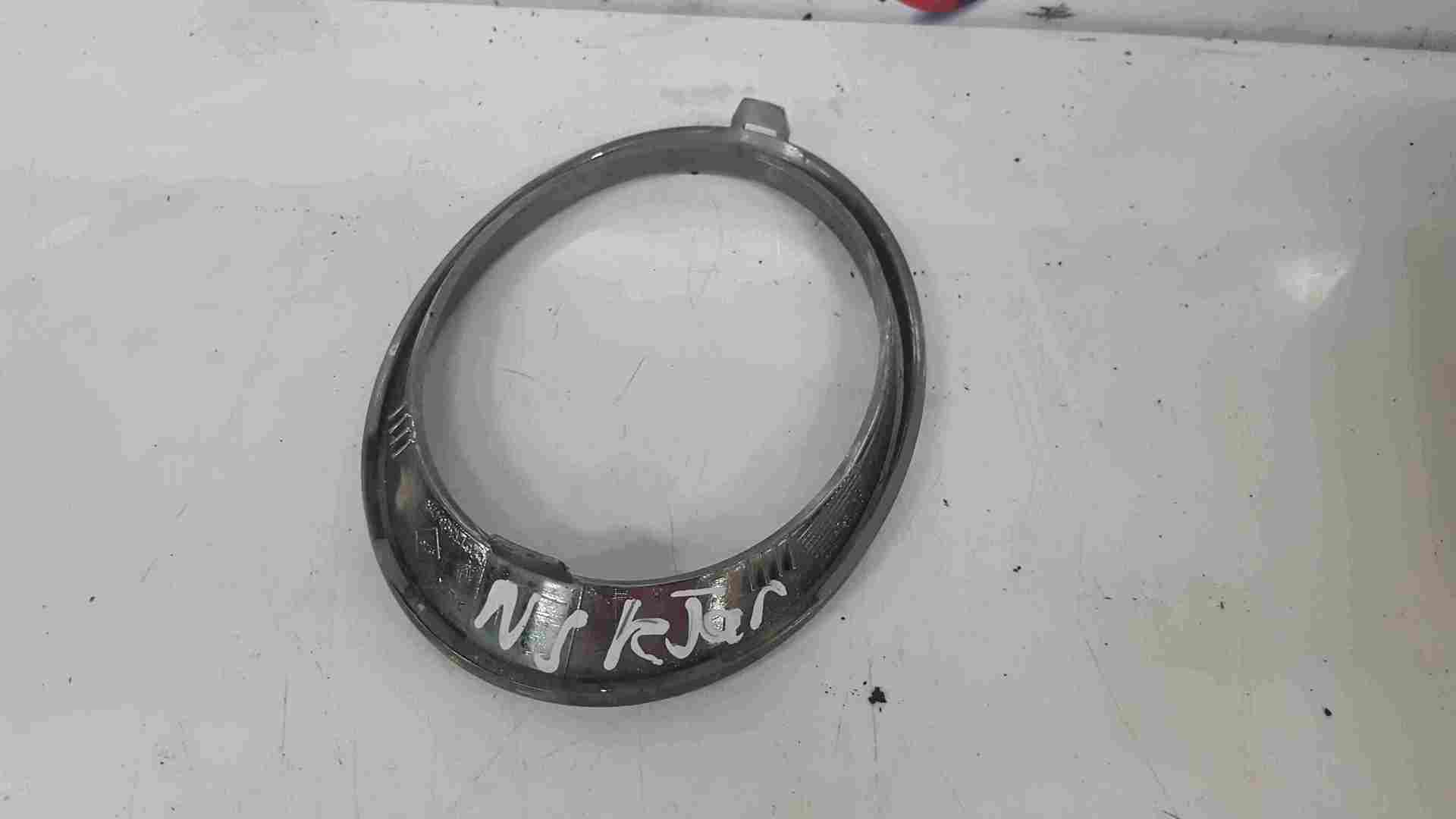 Thumb 3 Renault Kadjar 2015-2021 Passenger NSF Front Fog Light Surround 261A39647R