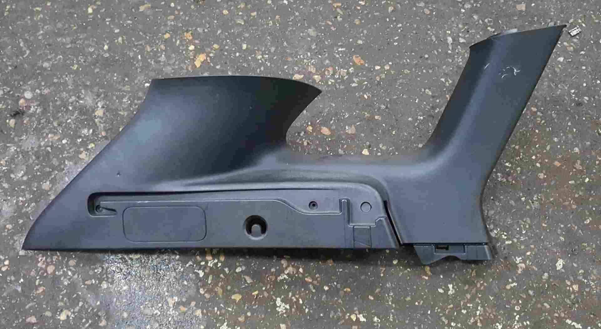 Renault Kadjar 2015-2021 Passenger NSR Rear Boot Trim Cover 769356439R