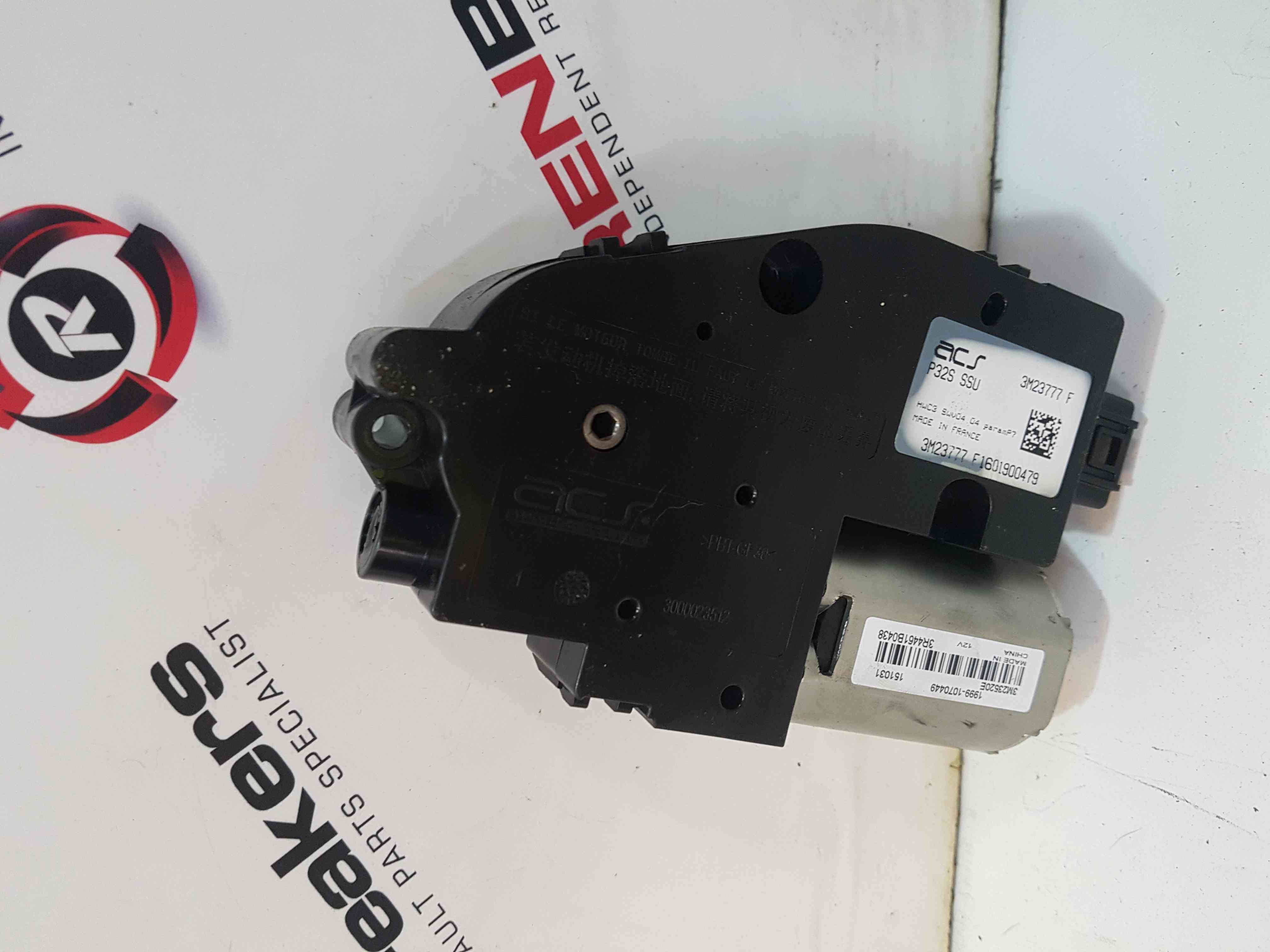 Thumb 5 Renault Kadjar 2015-2021 Sunroof Motor 3M23520e