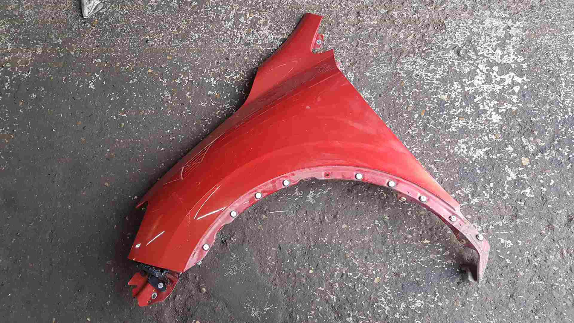Renault Kadjar 2015-2021 Wing  RED Tennp Ns NSF Passenger Damaged